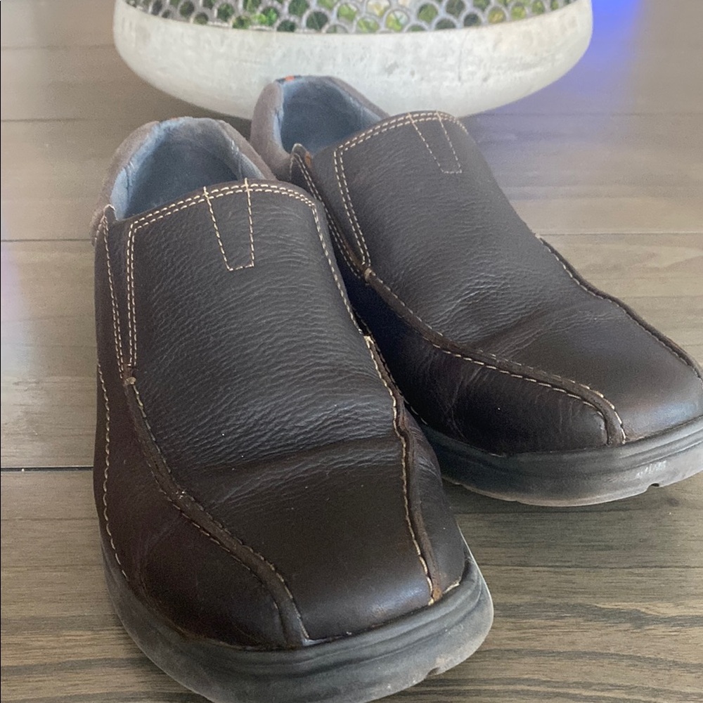 Clarks Brown Loafers Slip-Ons Leather